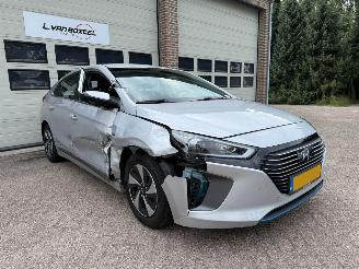 Hyundai Ioniq 1.6 GDi Comfort Automaat Cruise Navi Clima NAP ! picture 2