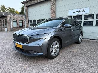 Voiture accidenté Skoda Enyaq 85 Business Edition Navi Clima 26005 Km NAP 2024/10
