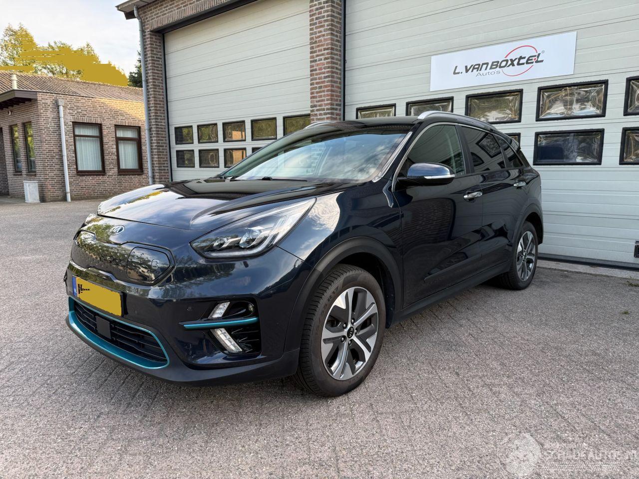 Kia e-Niro ExecutiveLine 64 kWh Navi Clima NAP !
