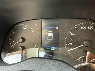 Toyota Yaris 1.5 Hybrid 115 Comfort Automaat Navi Clima NAP ! picture 9