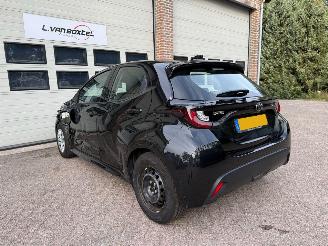 Toyota Yaris 1.5 Hybrid 115 Comfort Automaat Navi Clima NAP ! picture 4