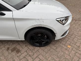 Seat Leon 1.5 TSI e-Hybrid FR Automaat Navi Clima 28266 Km NAP ! picture 12