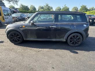 Mini Clubman  picture 2