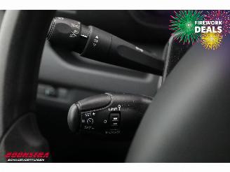 Opel Vivaro 1.5 CDTI 9-Persoons Airco Cruise picture 15