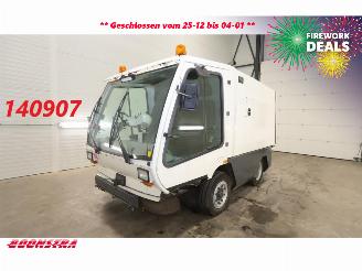 TENNANT  HMF 426 Veegmachine picture 1