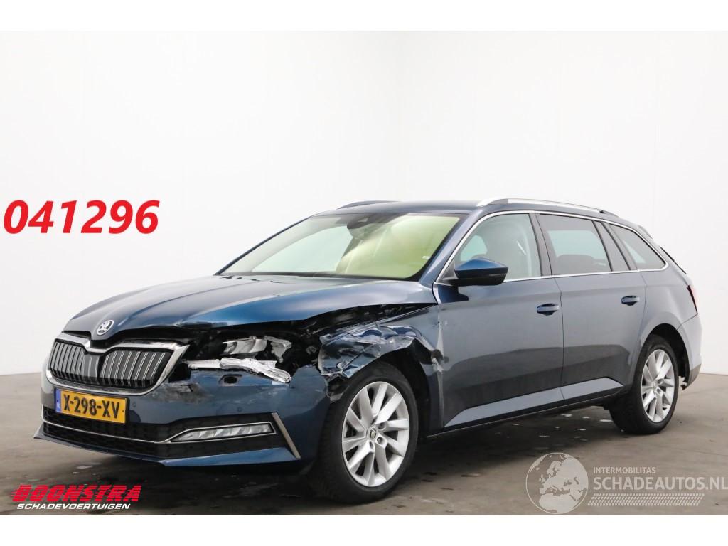 Skoda Superb Combi 1.4 TSI iV Business Edition Plus LED ACC Memory Leder 30.318 km!