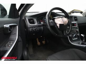 Volvo V-60 2.0 D2 Kinetic Navi Clima Cruise PDC AHK 148.573 km! picture 21