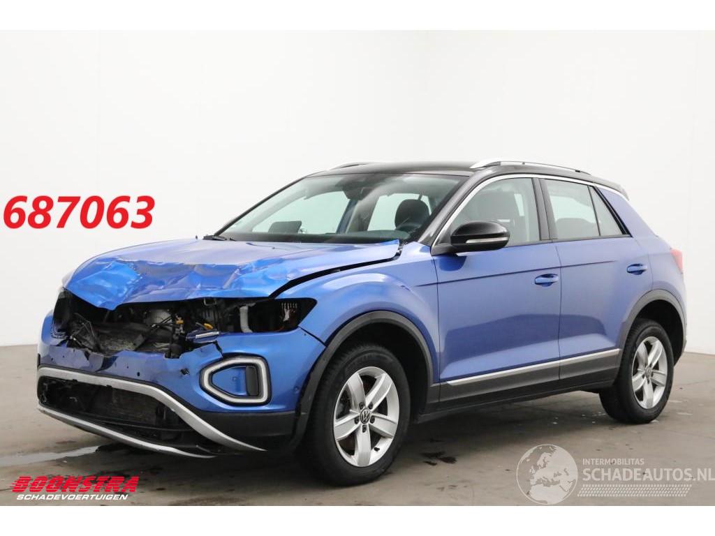 Volkswagen T-Roc 2.0 TDI DSG 4Motion Style LED ACC Navi Clima Camera SHZ AHK