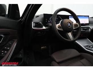 BMW 3-serie Touring 330i M-Sport Pano LED HUD Leder Cruise picture 19