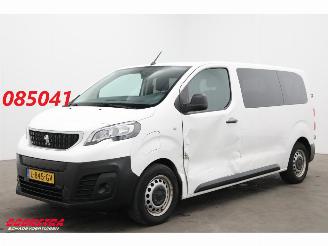 skadebil bedrijf Peugeot e-Expert 50 kWh Kombi Aut. 9-zits PDC Airco Radio Bluetooth 2021/5