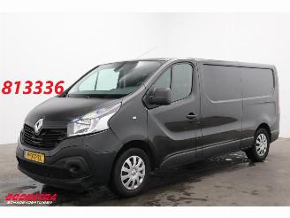 krockskadad bil bedrijf Renault Trafic 1.6 dCi 145 PK L2 NWE APK! Navi Airco Cruise Camera PDC AHK 2019/1