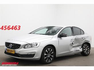 Damaged car Volvo S-60 1.5 T2 Aut. Kinetic Leder Clima Cruise PDC 107.824 km! 2018/1