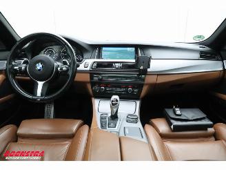 BMW 5-serie Touring M550xd Pano LED ACC Memory H/K HUD AHK SHZ LRHZ picture 17
