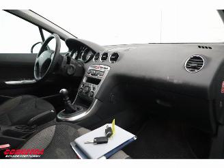 Peugeot 308 1.6 THP 157 PK XT Pano Navi Clima Cruise PDC 161.459 km! picture 8