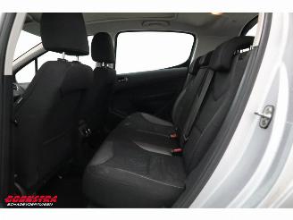 Peugeot 308 1.6 THP 157 PK XT Pano Navi Clima Cruise PDC 161.459 km! picture 11