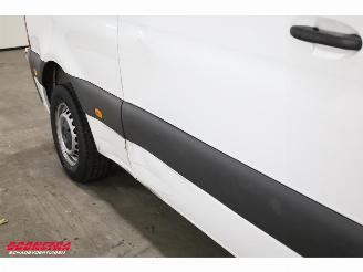 Mercedes Sprinter 215 CDI 9G-Tronic L2-H2 Navi Airco Cruise Camera AHK 58.440 km! picture 10
