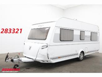skadebil caravan Tabbert  Puccini 495HE Rondzit Single Beds 2017/6