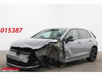 skadebil auto Volkswagen Golf 2.0 TSI GTI LED ACC LRHZ Camera Virtual 2022/6