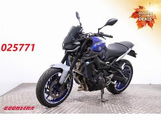 Schade motor Yamaha MT-09 ABS Quickshift 29.103 km! 2020/2
