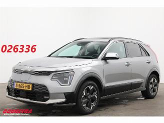 krockskadad bil auto Kia Niro DynamicPlusLine 64.8 kWh LED ACC Schuifdak HUD LRHZ Camera 2023/1