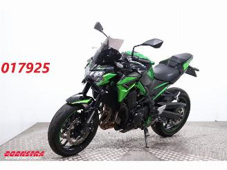 krockskadad bil motor Kawasaki  Z900 ABS LED Akrapovic 6.229 km! 2022/9