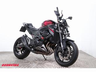 Kawasaki Z 800 ABS picture 2