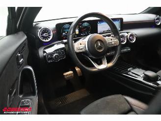 Mercedes A-klasse 180 7G-Tronic AMG Pano LED Memory Camera SHZ picture 16