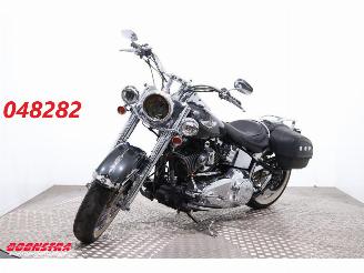 krockskadad bil motor Harley-Davidson  FLSTN Softail Deluxe Vance & Hines 2007/1