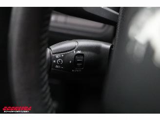 Peugeot 208 1.2 VTi Style Navi Airco Cruise PDC 117.066 km! picture 22