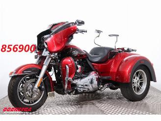 dommages motocyclettes  Harley-Davidson  FLHTCUTG Tri Glide Trike 2012/1