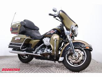 Harley-Davidson  FLHTCU Electra Glide Ultra Classic Opknapper! picture 2