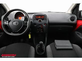 Toyota Aygo 1.0 VVT-i x-fun Airco Cruise 30.847 km! picture 14