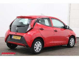 Toyota Aygo 1.0 VVT-i x-fun Airco Cruise 30.847 km! picture 3