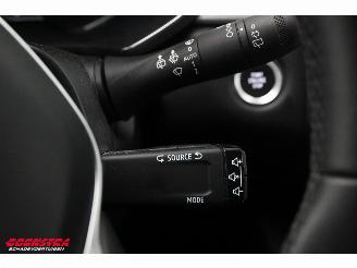 Renault Captur 1.3 TCe 140 Aut. Intens LED Navi Clima Cruise Camera picture 23