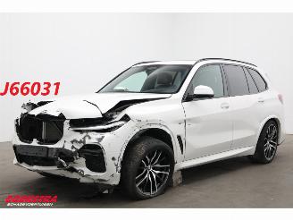 skadebil auto BMW X5 xDrive30d M-Sport Pano Memory HUD ACC H/K Lucht 360° 2019/5