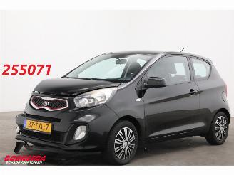 krockskadad bil auto Kia Picanto 1.0 CVVT Comfort Pack Airco AHK 151.207 km! 2012/4