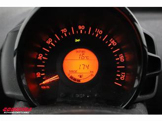 Toyota Aygo 1.0 VVT-i x-fun Bluetooth Airco Cruise 49.610 km! picture 18