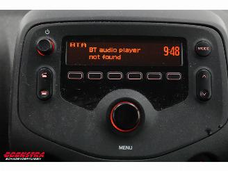 Toyota Aygo 1.0 VVT-i x-fun Bluetooth Airco Cruise 49.610 km! picture 21