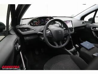 Peugeot 208 1.2 PureTech Access Navi Airco Cruise PDC 148.664 km! picture 13