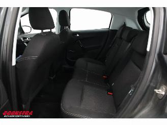 Peugeot 208 1.2 PureTech Access Navi Airco Cruise PDC 148.664 km! picture 12