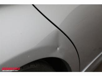 BMW 3-serie 320i Aut. Business Line Navi Clima Cruise PDC picture 11