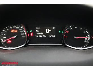 Peugeot 308 SW 1.2 PureTech Aut. Allure Pano LED Navi Clima Cruise PDC picture 18