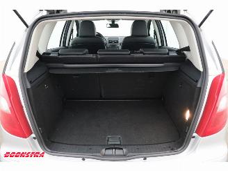 Mercedes A-klasse 170 Aut. Elegance Airco Cruise PDC AHK 106.532 km! picture 24