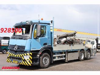 krockskadad bil vrachtwagen Mercedes Antos 2843 Palfinger 34002 SH Kran BY 2015 6X2 2015/4