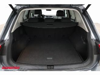 Volkswagen Tiguan 1.4 TSI Comfortline LED ACC Pano Navi Clima Camera AHK picture 29