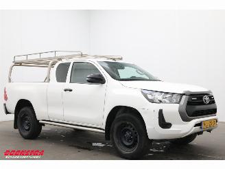 Toyota Hilux 2.4 D-4D Xtra Cab Cool Comfort Airco Cruise AHK picture 2
