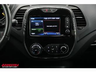 Renault Captur 1.2 TCe Aut. Xmod Leder Navi Clima Cruise SHZ PDC picture 17