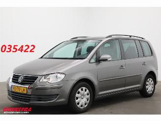 krockskadad bil auto Volkswagen Touran 1.4 TSI Optive Clima Cruise AHK 180.499 km! 2007/2