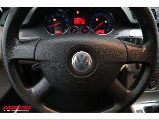 Volkswagen Passat Variant 2.0 FSI Comfortline Clima Cruise AHK picture 12