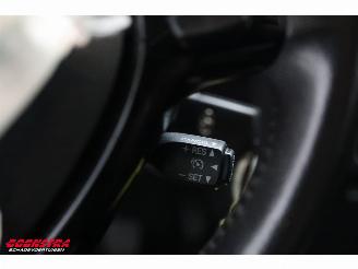 Toyota Aygo 1.0 VVT-i x-play limited Airco Bluetooth Cruise Camera 74.091 km! picture 21